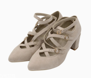 2022春夏流行穿什么中跟鞋？三種款式優(yōu)雅不累腳