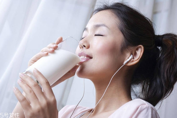 春夏不長痘的方法是什么？護(hù)膚秘籍都在這里