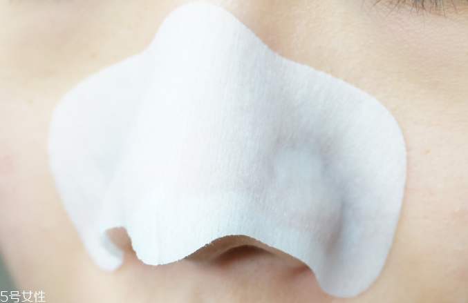 怎樣安全去除黑頭 安全去除黑頭的方法 怎樣安全去除黑頭 安全去除黑頭的方法