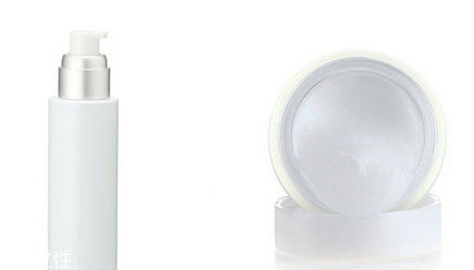 乳液和面霜的正確使用方法 日?；A(chǔ)護(hù)膚