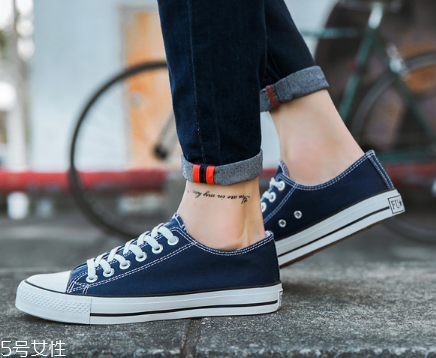 帆布鞋可以放烘干機嗎？帆布鞋最好自然風干