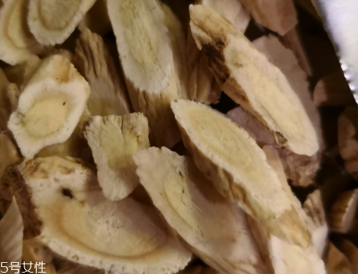 黃芪是北芪嗎？是一種東西