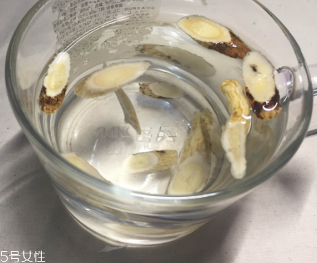 黃芪是甘草嗎？不是一種東西