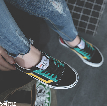 帆布鞋前面怎么清洗？讓帆布鞋煥然一新