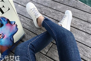 帆布鞋太大了怎么辦？鞋子選碼要仔細