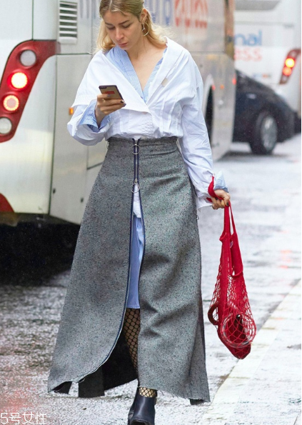 襯衫配什么裙子好看？這幾款時(shí)髦到爆