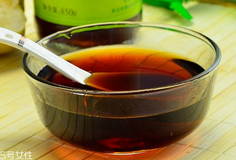 秋梨膏的成分 食用方法 秋梨膏的成分 食用方法