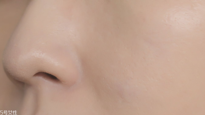 蘭蔻氣墊素顏霜怎么樣？遮瑕度不夠