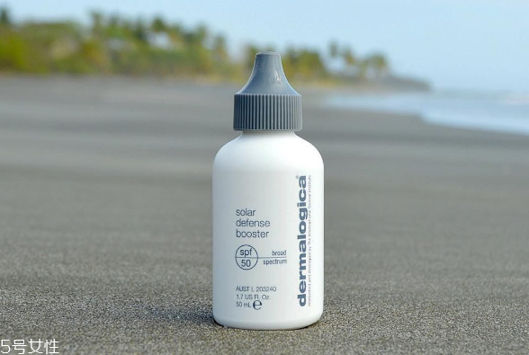 混合皮用什么防曬好？無油防曬霜有哪些？