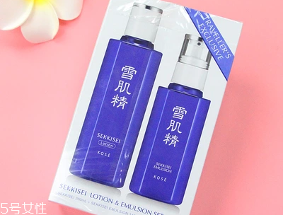 雪肌精水乳怎么樣 如何選擇保濕效果好的護(hù)膚品 雪肌精水乳怎么樣 如何選擇保濕效果好的護(hù)膚品