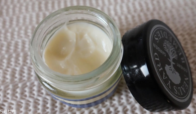 臉部怎么樣刮痧瘦臉？自己在家刮痧怎么刮？