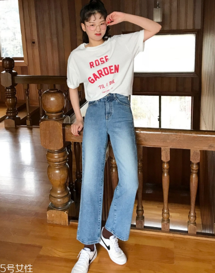 直筒牛仔褲配什么鞋？屬于你的非凡腔調(diào)