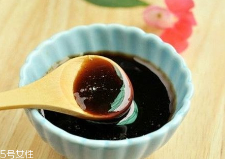 秋梨膏可以天天喝嗎 秋梨膏可以天天喝嗎