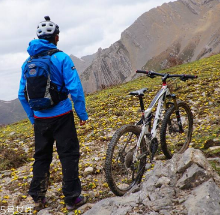 osprey和始祖鳥哪個(gè)好？戶外背包品牌pk