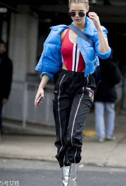 春天運動裝怎么搭配好看？這樣出街最精彩