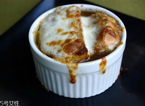 法式長棍面包怎么吃 3種切法2種餡料 法式長棍面包怎么吃 3種切法2種餡料