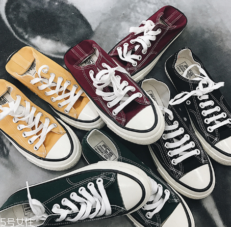 帆布鞋曬黃了怎么辦？帆布鞋晾曬要注意