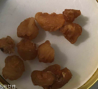 桂圓肉怎么吃最好？燉湯直接吃都可以