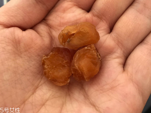 桂圓肉怎么吃最好？燉湯直接吃都可以