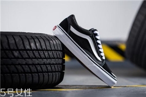 帆布鞋里面怎么清洗？帆布鞋里面這樣洗