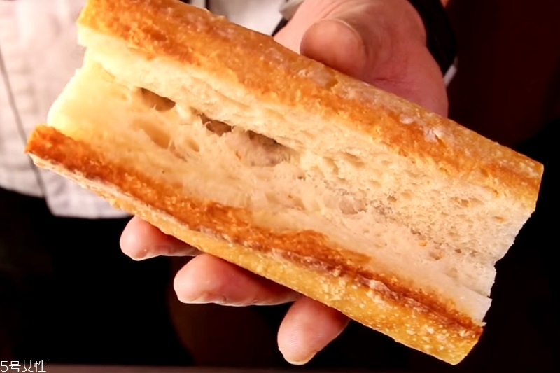 法式長棍面包怎么吃 3種切法2種餡料 法式長棍面包怎么吃 3種切法2種餡料