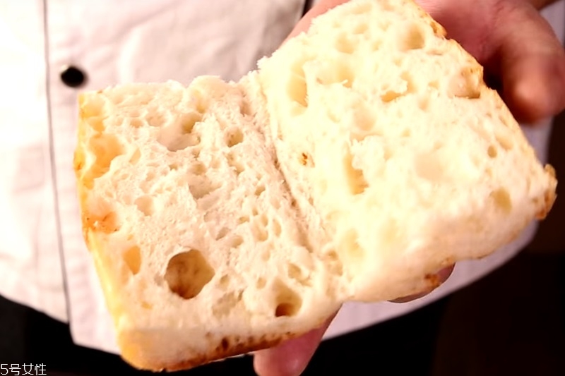 法式長棍面包怎么吃 3種切法2種餡料 法式長棍面包怎么吃 3種切法2種餡料