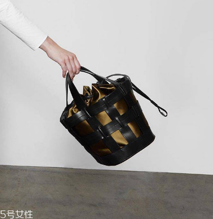 trademark是什么牌子？經(jīng)典又優(yōu)雅的品牌