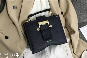 saddler seoul是什么牌子？終于不用撞包了