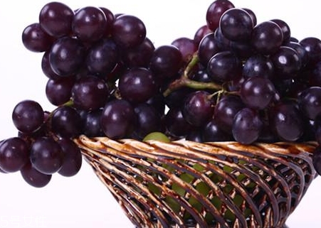 花青素對(duì)眼睛好嗎？保護(hù)視力從花青素開(kāi)始