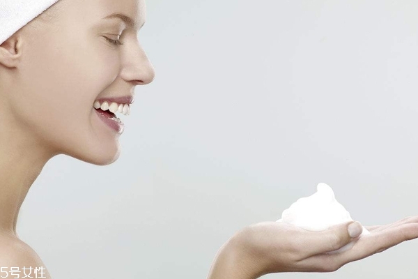 apg洗面奶是什么意思？apg洗面奶有哪些？