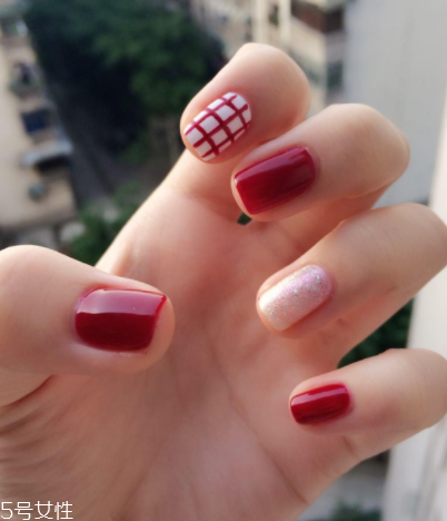 可撕指甲油哪個(gè)牌子好？女神都愛的六款健康指甲油