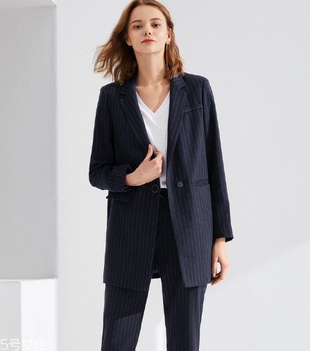 女生怎么穿衣服更酷？酷女孩強(qiáng)勢來襲