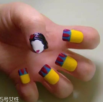 新娘美甲需要哪些工具？新娘美甲diy全攻略