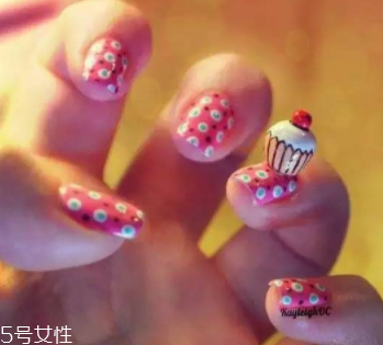 新娘美甲需要哪些工具？新娘美甲diy全攻略