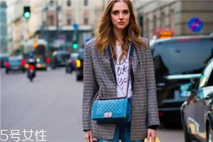 西裝外套搭配什么褲子？百搭又有范