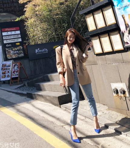 西裝外套搭配什么褲子？百搭又有范