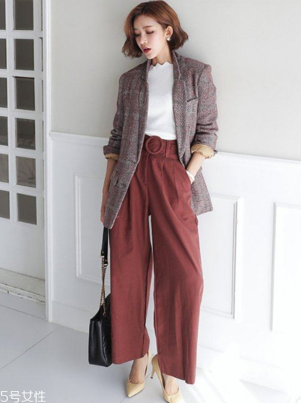 西裝外套搭配什么褲子？百搭又有范