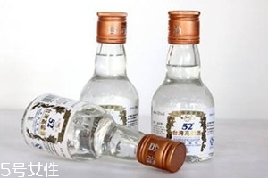 高粱酒多少錢一斤 價(jià)格適中 高粱酒多少錢一斤 價(jià)格適中