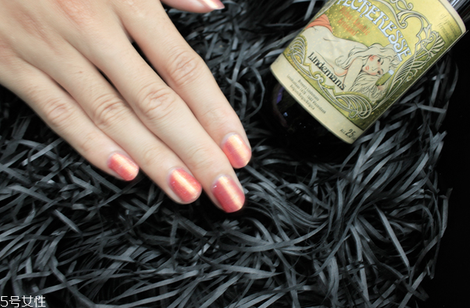 可撕指甲油哪個(gè)牌子好？女神都愛的六款健康指甲油