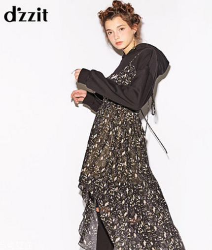 今年流行什么樣的吊帶裙？出街暴擊眼球