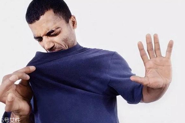 身體異味怎么輕松消除？三種方法讓你風(fēng)度翩翩