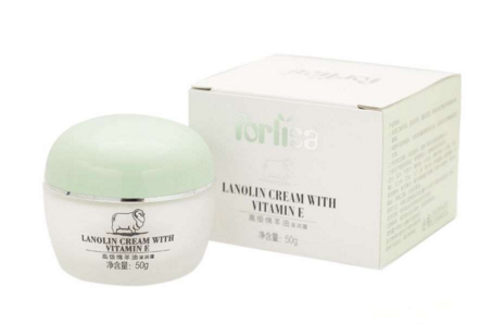 綿羊油可以擦臉嗎 綿羊油擦臉?lè)椒? alt=