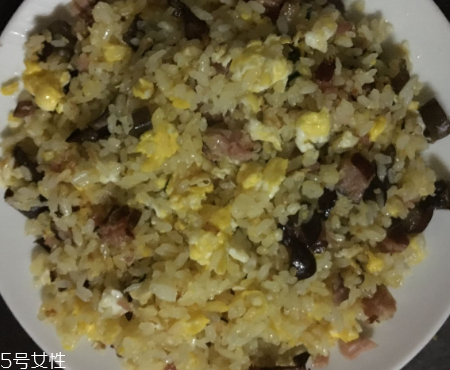 煙熏臘肉怎么保存？通風處保存