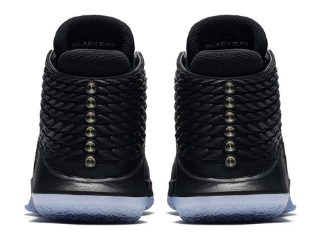 air jordan 32 black out黑貓配色什么時候發(fā)售？