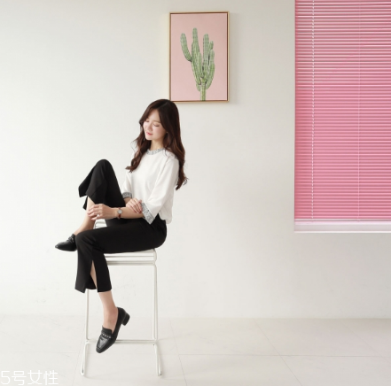 春天九分褲配什么鞋子好看？這樣穿顯腿長(zhǎng)