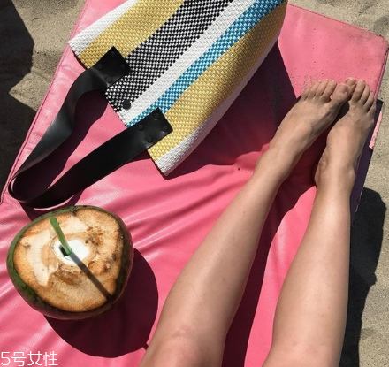 truss包包多少錢(qián)？有品味的你一定要有