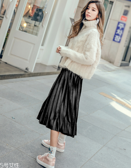 看櫻花穿什么裙子好看？清新美裙最相宜