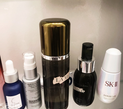 干皮敷面膜多長(zhǎng)時(shí)間好？先打底再敷面膜