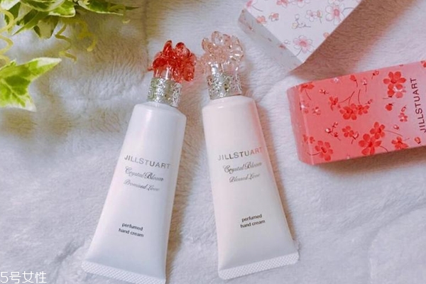 jill stuart護(hù)手霜好用嗎？不黏不膩四季可用