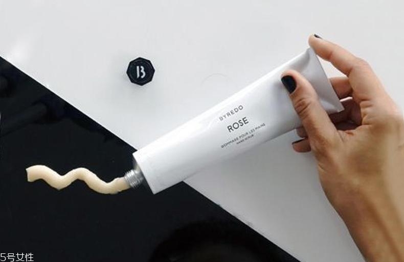 手部磨砂膏怎么用效果好？手嫩如初4個(gè)步驟